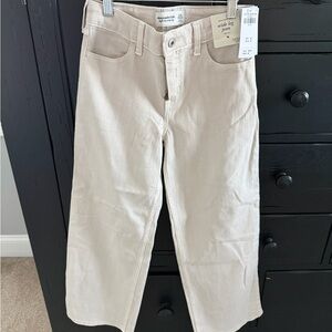 Abercrombie Kids Beige Wide Leg Jeans high rise NWT